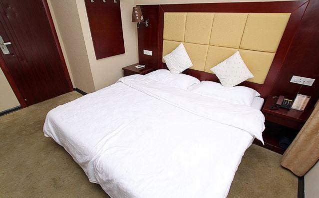 Guilin Jinxiu Xiaoxiang Business Hotel Lingchuan  Quarto foto