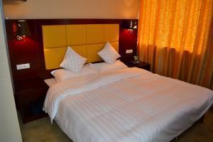 Guilin Jinxiu Xiaoxiang Business Hotel Lingchuan  Quarto foto